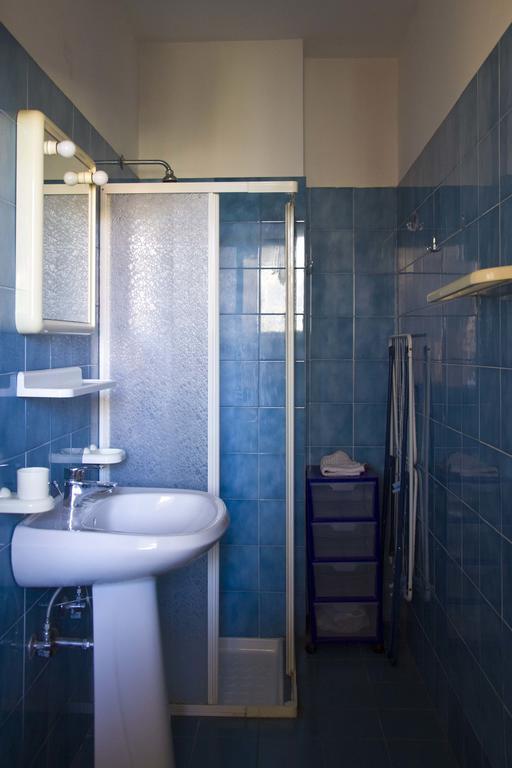 Appartamento Con Terrazza Lido delle Nazioni Habitación foto